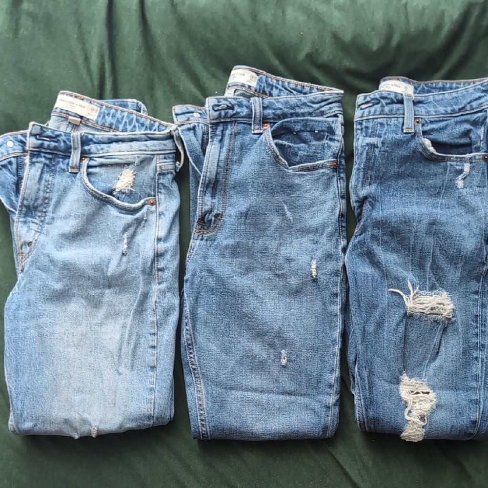 Abercrombie And Fitch Blue Distressed Women Jeans Set